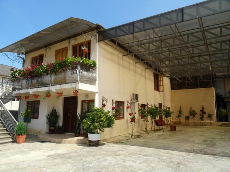 Guesthouse On Zheleznodorozhnaya 苏呼米 外观 照片